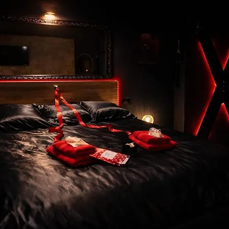 La Tentation - Spa, Champagne, Lit King Size